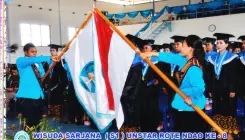 ACARA WISUDA UNSTAR